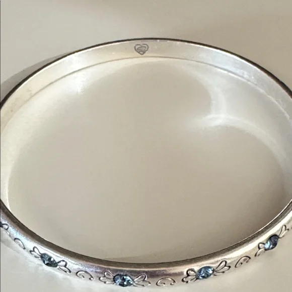 Brighton Women's Silver Bangle with Light Blue Crystals OS EUC - Picture 3 of 9